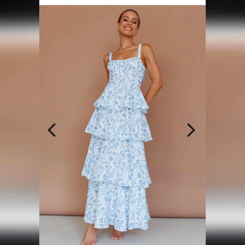 Selfie Leslie Provence Bloom Tiered Midi Dress Floral Blue